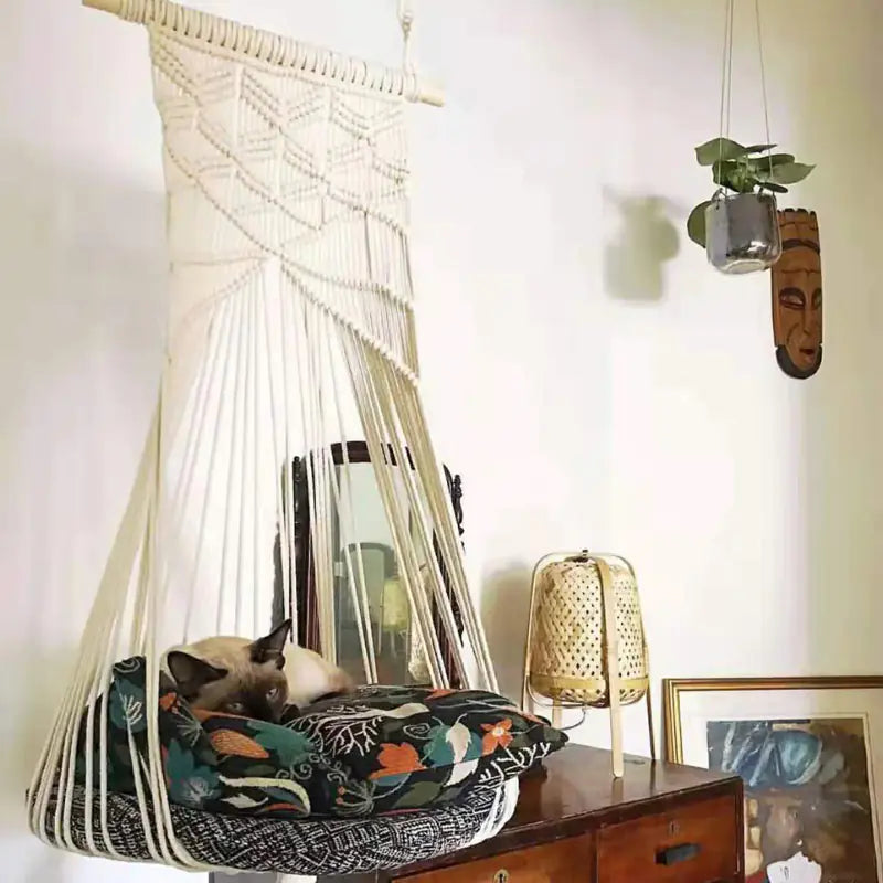 Hamaca de encaje artesanal para gatos